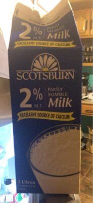 Gula dan nutrisi di dalamnya Scotsburn 2 partly skimmed milk