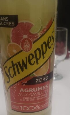 Sucre et nutriments contenus dans S-a schweppes international