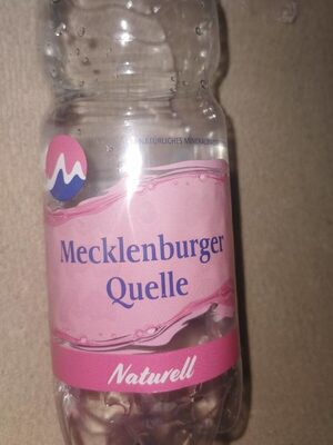 Zucker und Nährstoffe drin Mecklenburger quelle naturell