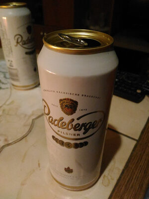 糖質や栄養素が Radeberger pilsener alk 4