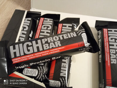 Zucker und Nährstoffe drin High protein bar