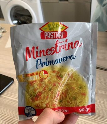 Sokeria ja ravinteita mukana Pastari